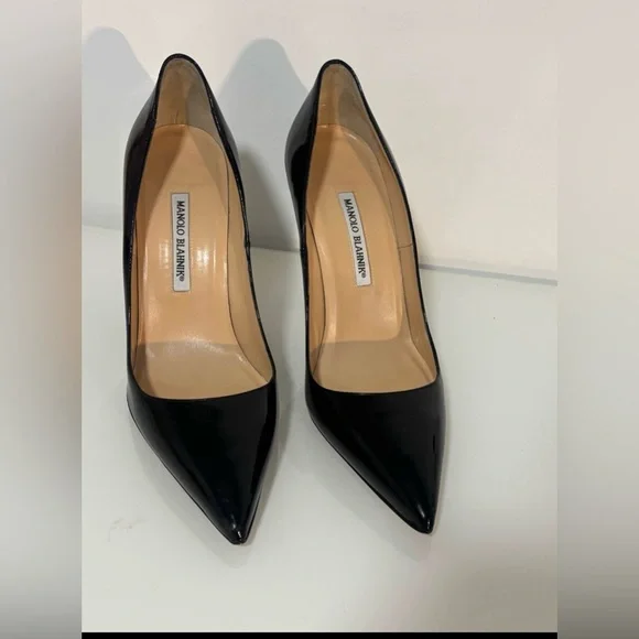 Manolo Blahnik BB Patent Black Pumps - EU 40.5 - Picture 4 of 5